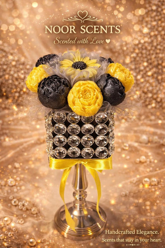 Golden Noir Candle Bouquet